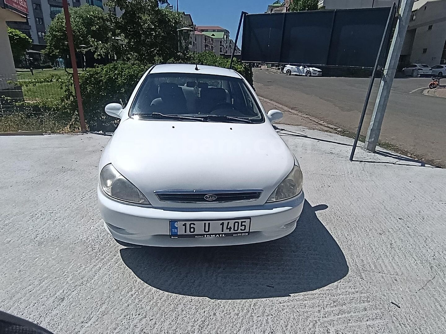 Sahibinden Kia Rio 1.3 Trend 2003 Model Bingöl 201.000 km Beyaz 3