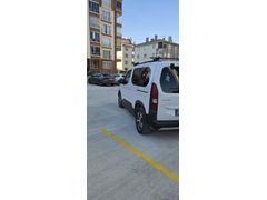Sahibinden Peugeot Rifter 1.5 BlueHDI GT 2023 Model