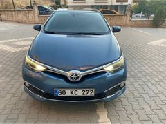 Sahibinden Toyota Auris 1.6 Premium 2015 Model  170000km Mavi