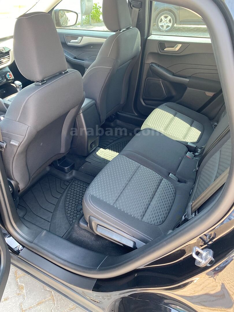 SAHİBİNDEN FORD KUGA STYLE 2023 | 28.000 KM | GARANTİLİ | TEMİZ 6