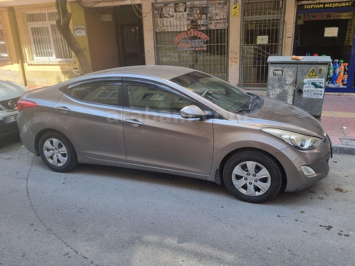 Sahibinden Hyundai Elantra 1.6 D-CVVT Mode 2011 Model Mersin 287.150 km Kahverengi 6