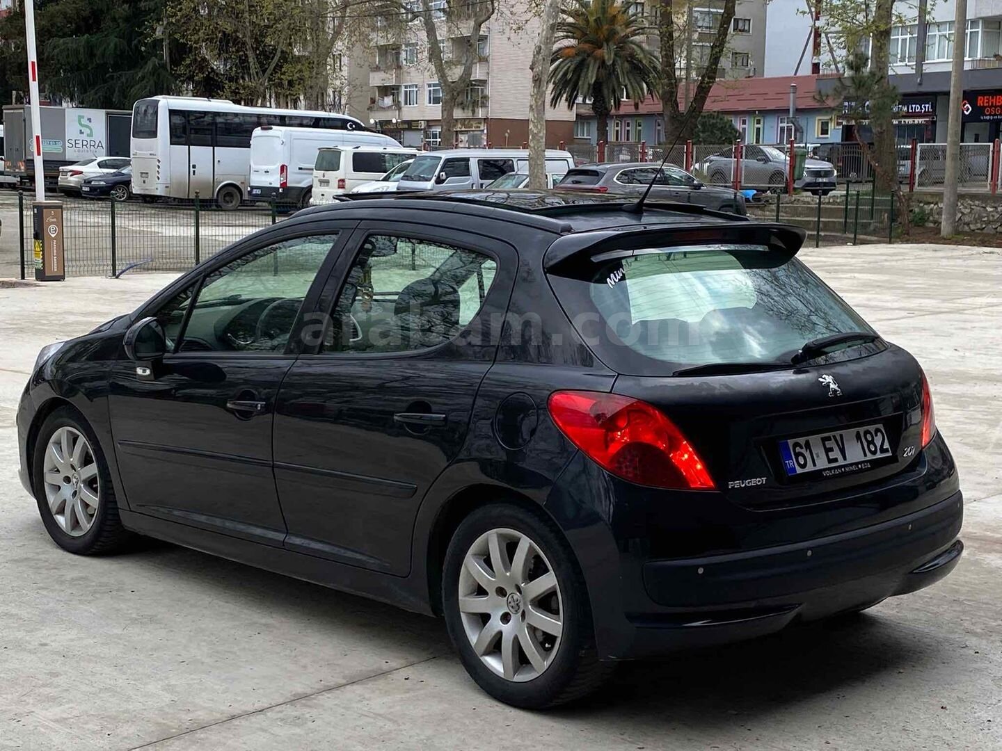Sahibinden Peugeot 207 1.6 HDi Premium 2008 Model Trabzon 280.000 km Siyah 3