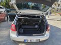 Memurdan Volkswagen Golf5 1.6 2004 Model 