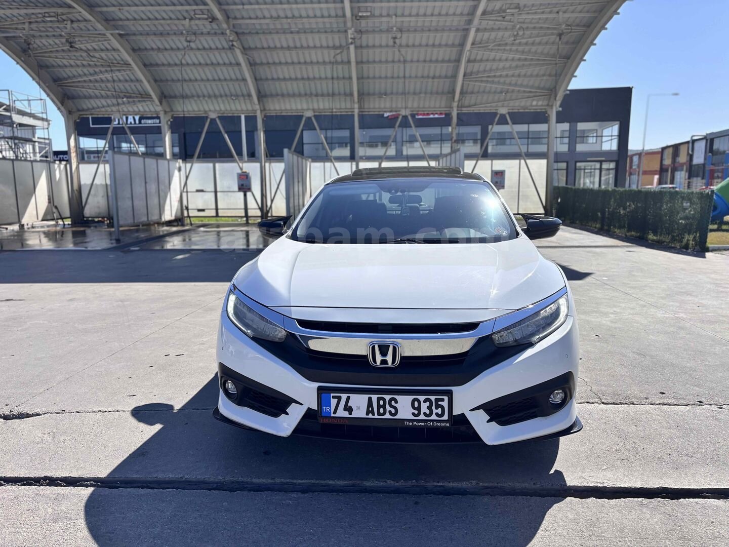 Sahibinden Honda Civic 1.6i VTEC Executive 2018 Model Bartın 142.500 km Beyaz 3