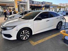 Sahibinden Honda Civic 1.6i VTEC Executive 2018 Model  142.500 km Beyaz