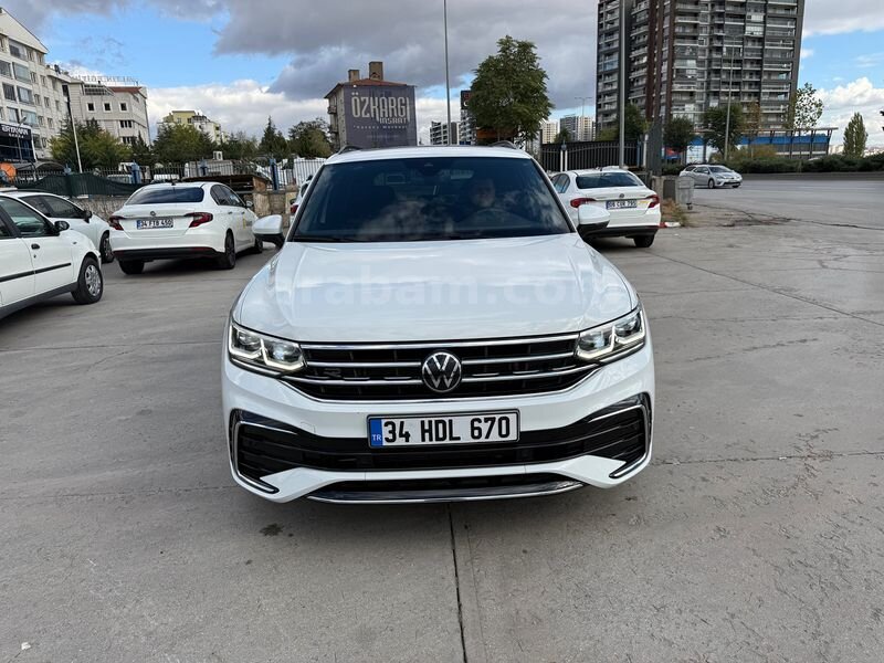 Sahibinden Volkswagen Tiguan 1.5 TSI R-Line 2023 Model Ankara 46.670 km Beyaz