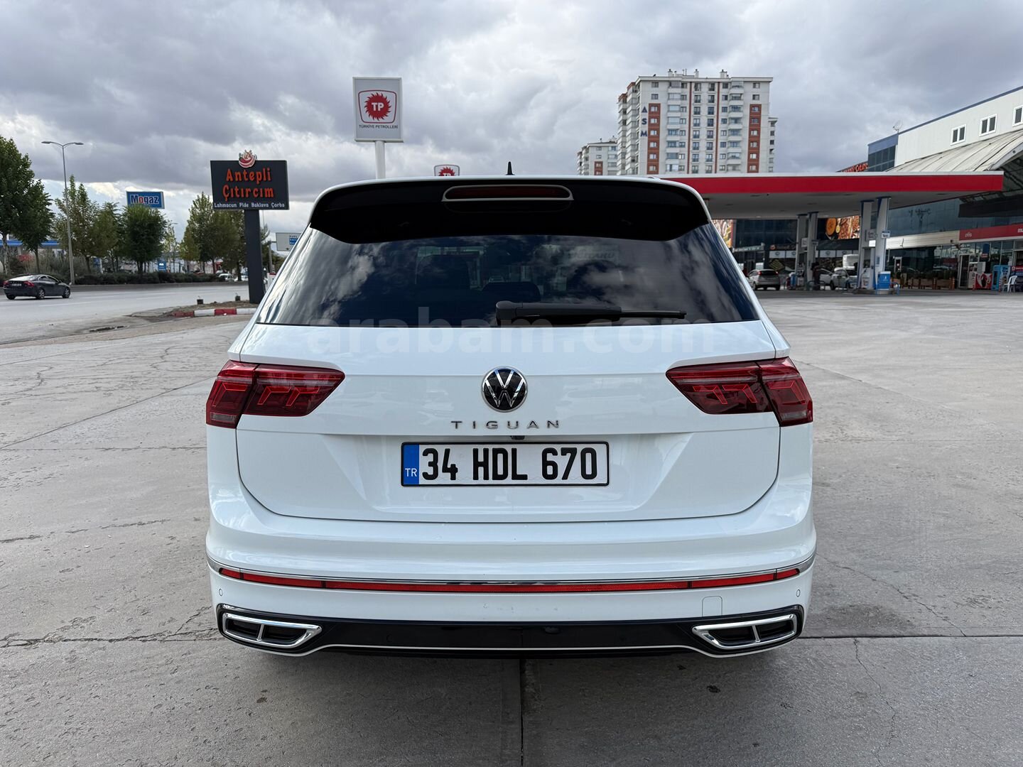 Sahibinden Volkswagen Tiguan 1.5 TSI R-Line 2023 Model Ankara 46.670 km Beyaz 3