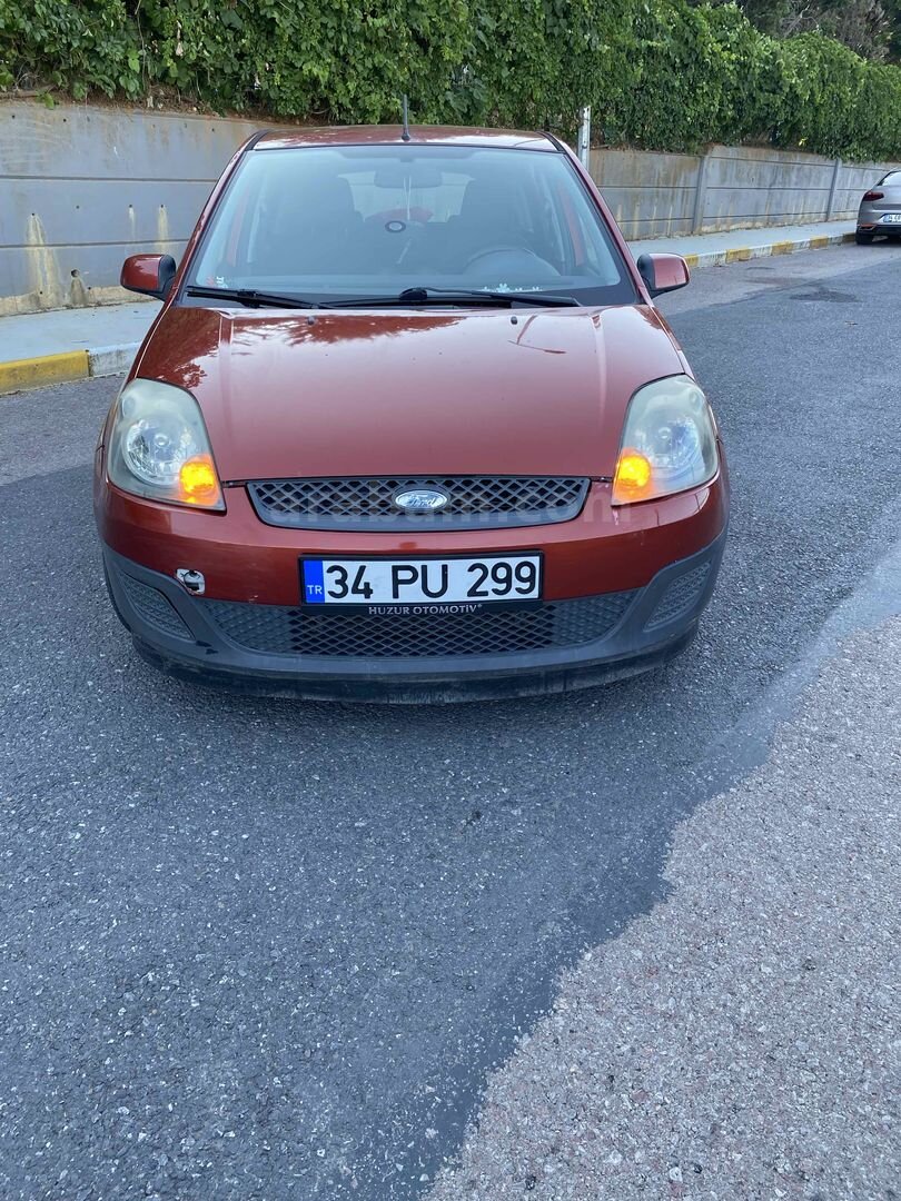 Sahibinden Ford Fiesta 1.6 Comfort 2006 Model İstanbul 171.000 km Kırmızı 5