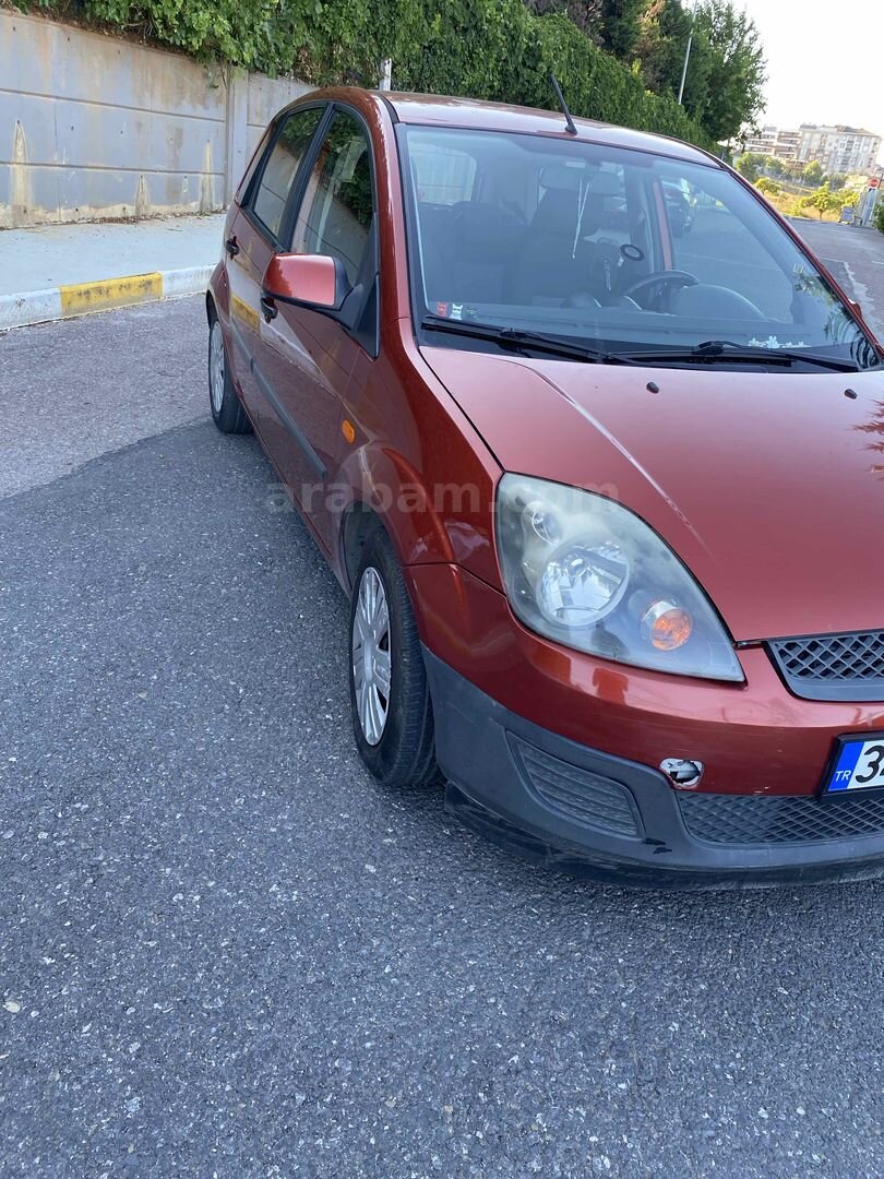 Sahibinden Ford Fiesta 1.6 Comfort 2006 Model İstanbul 171.000 km Kırmızı 4