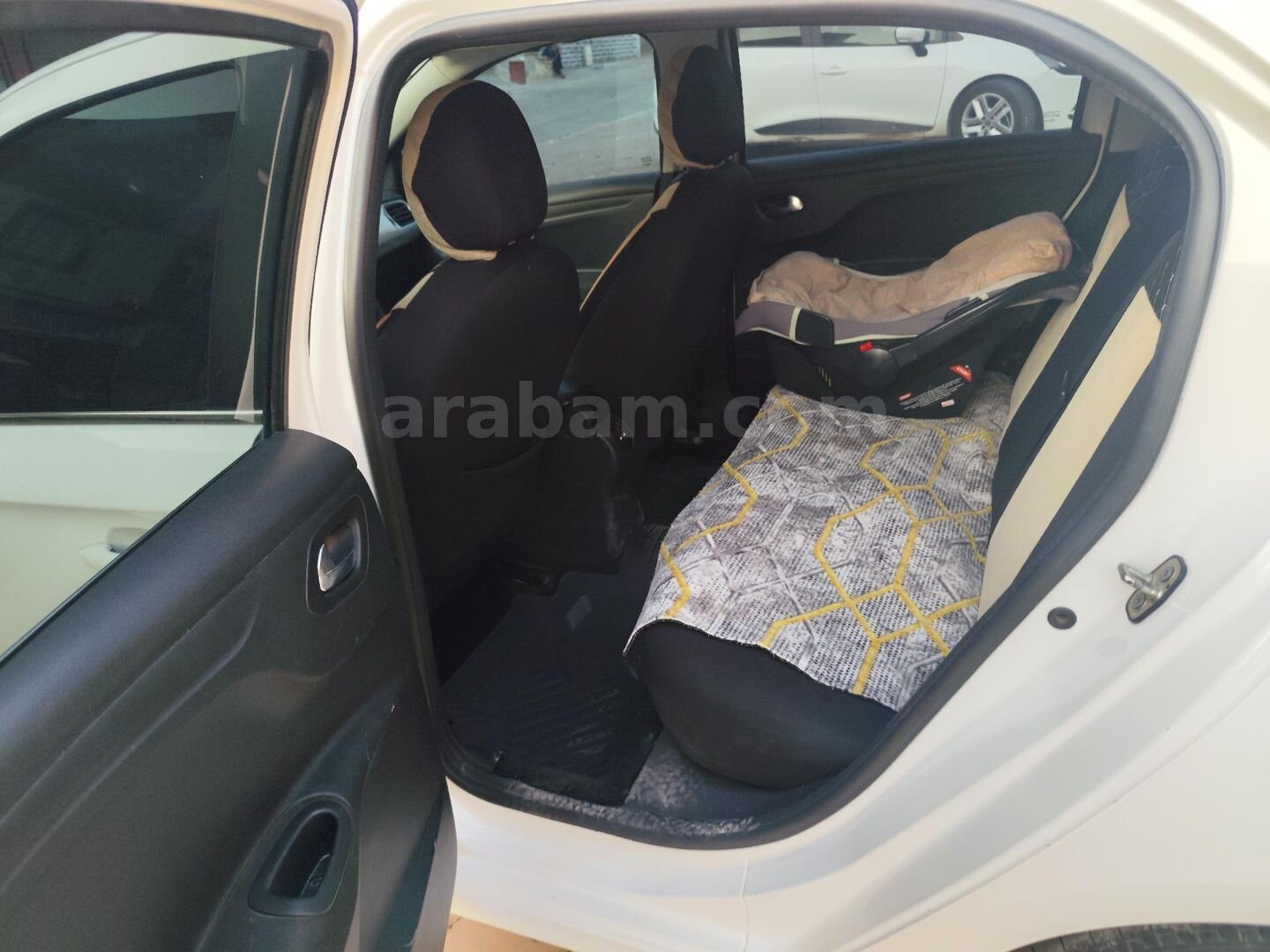 Sahibinden Citroen C-Elysée 1.6 HDi Exclusive 2013 Model Gaziantep 234.000 km Beyaz 7