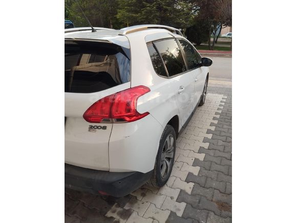 Sahibinden Peugeot 2008 1.2 e-VTi Active 2015 Model