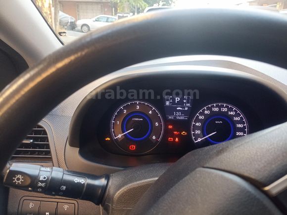 Sahibinden Hyundai Accent Blue 1.6 CRDI Mode 2016 Model
