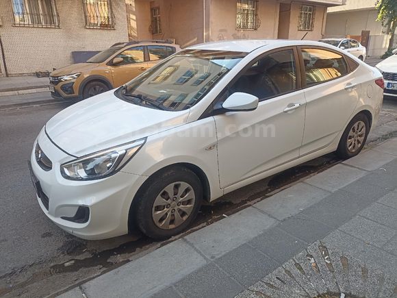Sahibinden Hyundai Accent Blue 1.6 CRDI Mode 2016 Model