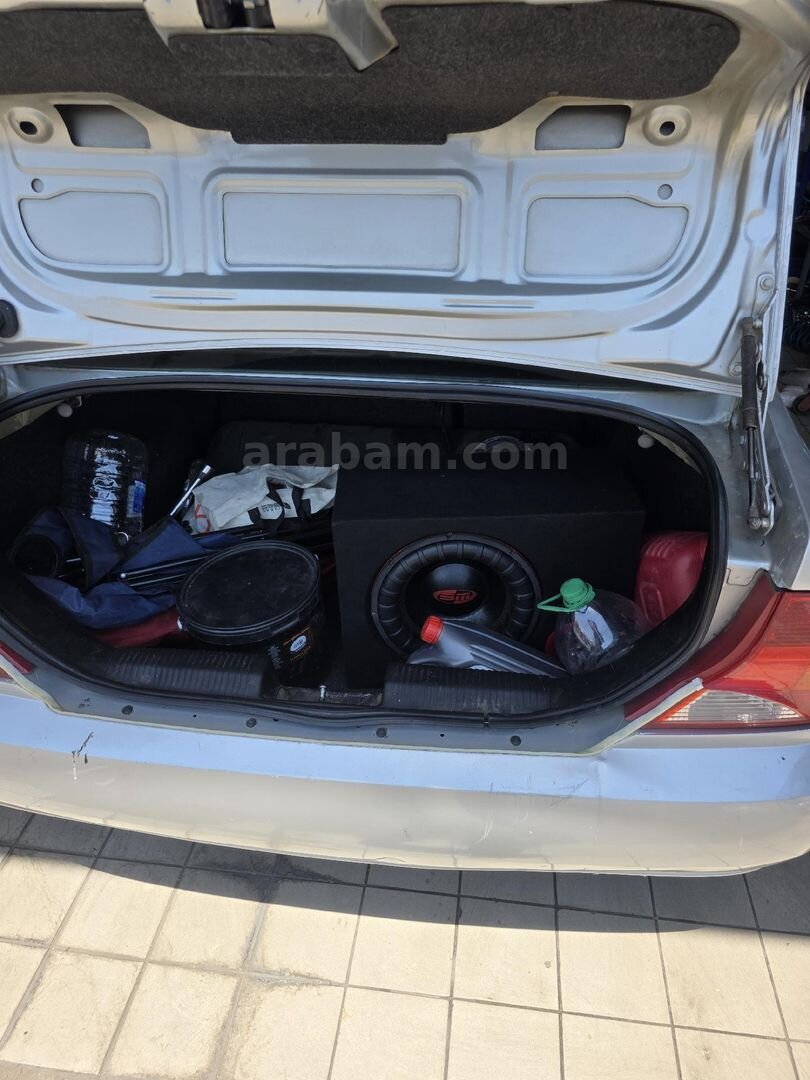 Sahibinden Ford Focus 1.6 Ambiente 2001 Model Diyarbakır 301.650 km Gri 2