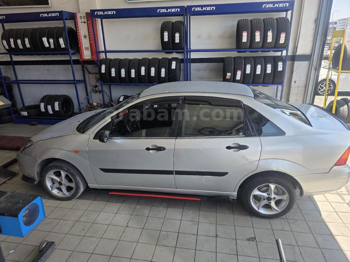 Sahibinden Ford Focus 1.6 Ambiente 2001 Model Diyarbakır 301.650 km Gri 3