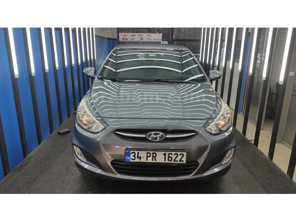 Sahibinden Hyundai Accent Blue 1.4 CVVT Mode Plus 2015 Model
