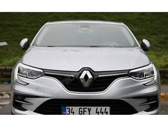 Sahibinden Renault Megane 1.5 Blue DCI Touch 2022 Model