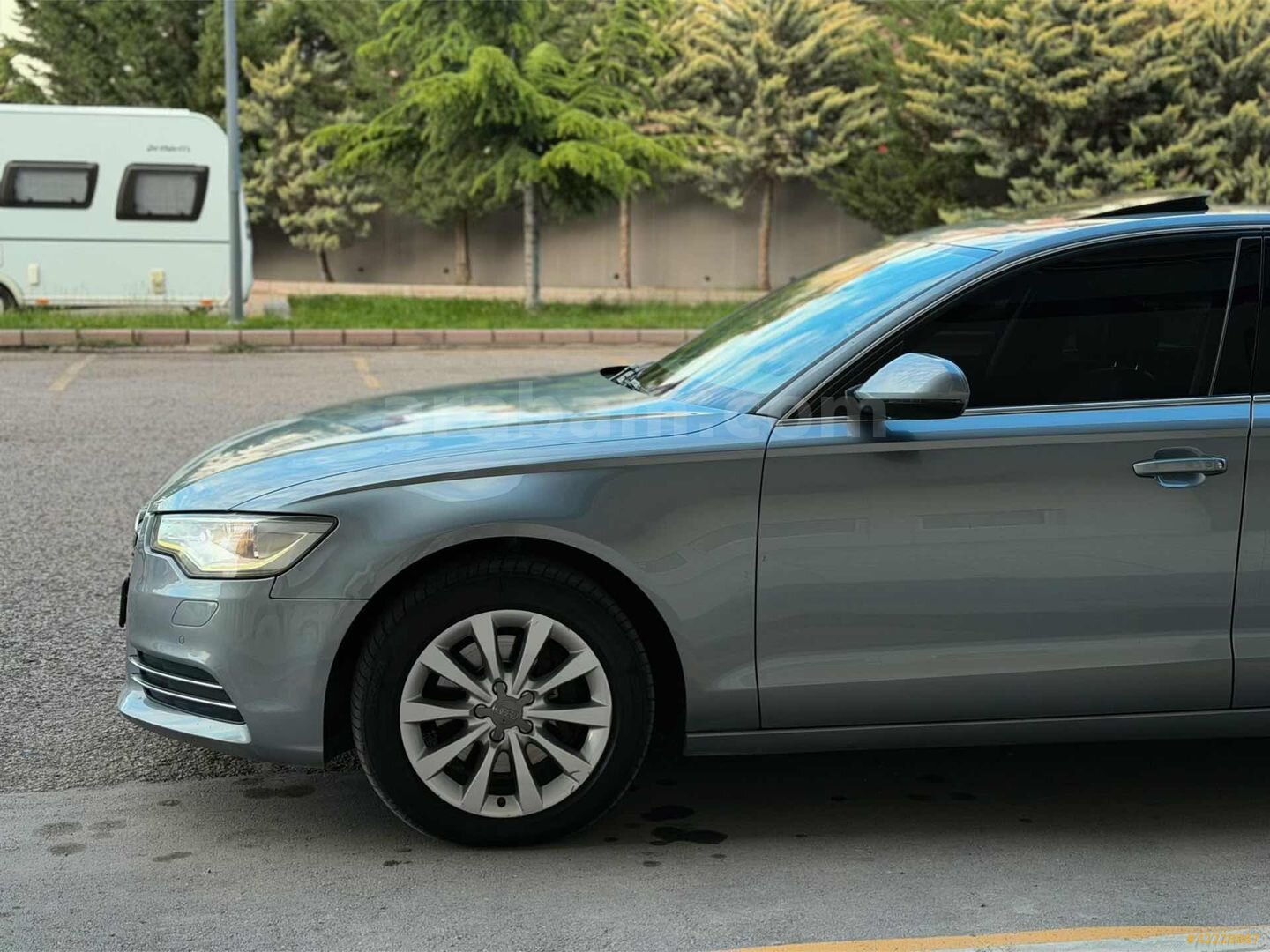 Galeriden Audi A6 Sedan 2.0 TDI 2011 Model Ankara 240.000 km Füme 7