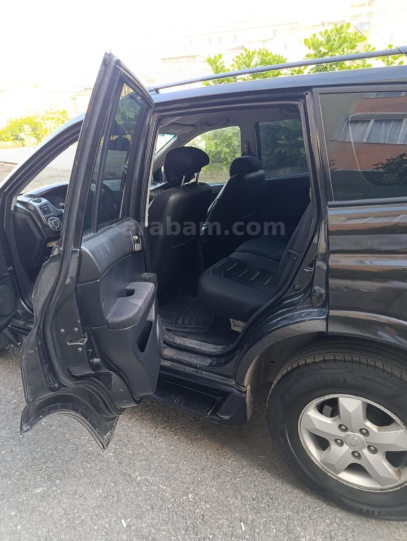 Sahibinden KGM SsangYong Kyron 2.0 XDI 4x2 2008 Model İstanbul 255.000 km Siyah 4