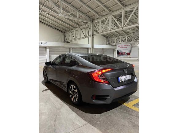 Sahibinden Honda Civic 1.6i VTEC Eco Elegance 2017 Model 