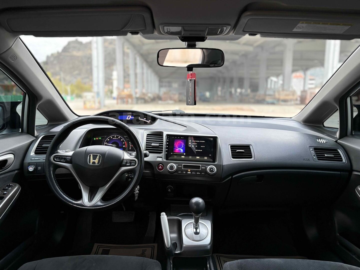 Sahibinden Honda Civic 1.6i VTEC Premium 2009 Model Çorum 193.000 km Gri (Gümüş) 7