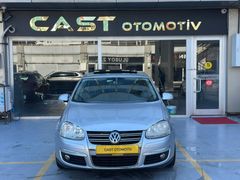 CAST OTOMOTİV'DEN SUNROOFLU 1.6 FSI COMFORTLINE JETTA