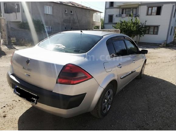 Sahibinden Renault Megane 1.4 Authentique 2008 Model