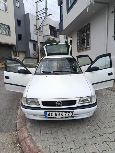 Sahibinden Opel Astra 1.6 GL 1996 Model Mersin 308.000 km Beyaz