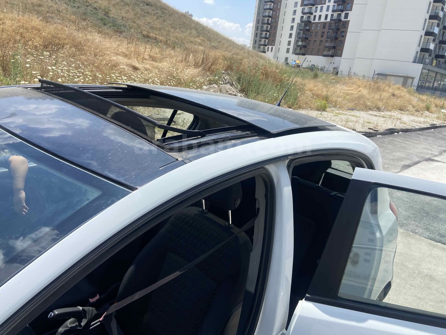 Sahibinden Opel Corsa 1.4 Twinport Essentia 2013 Model Ankara 175.000 km Beyaz 2