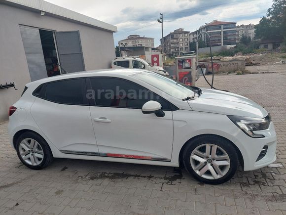 Sahibinden Renault Clio 1.0 TCe Touch 2021 Model