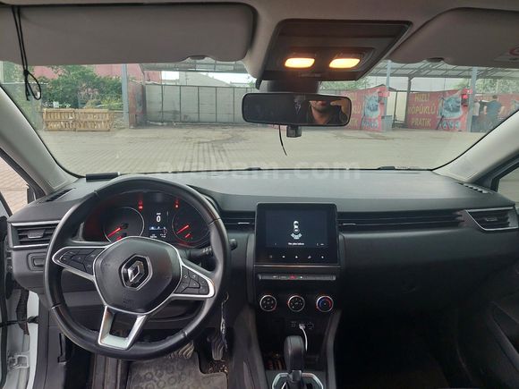 Sahibinden Renault Clio 1.0 TCe Touch 2021 Model