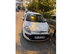 Öğretmenden Temiz Fiat Punto EVO 1.3 Dynamic 2011 Model