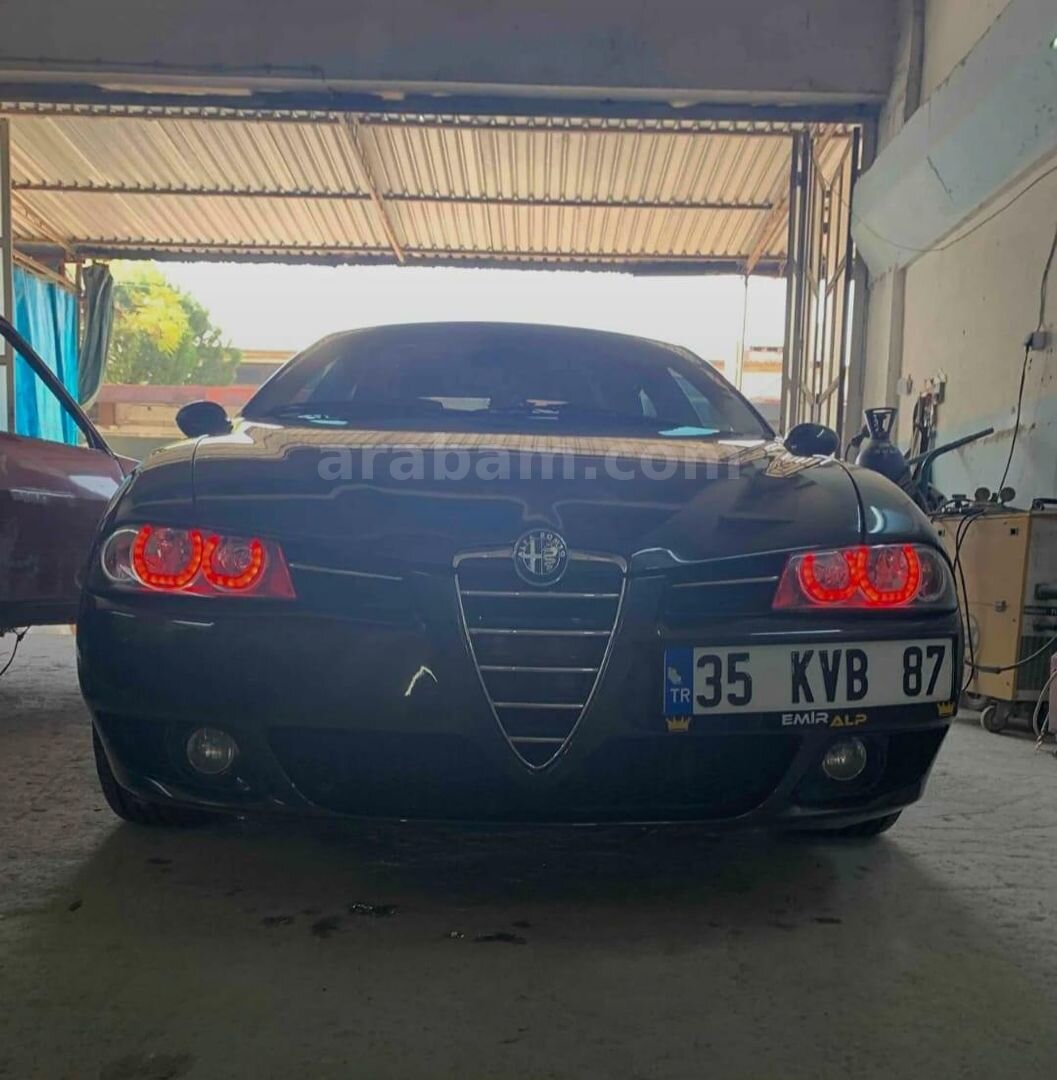 Sahibinden Alfa Romeo 156 1.6 TS Distinctive 2004 Model Eskişehir 273.728 km Siyah 4
