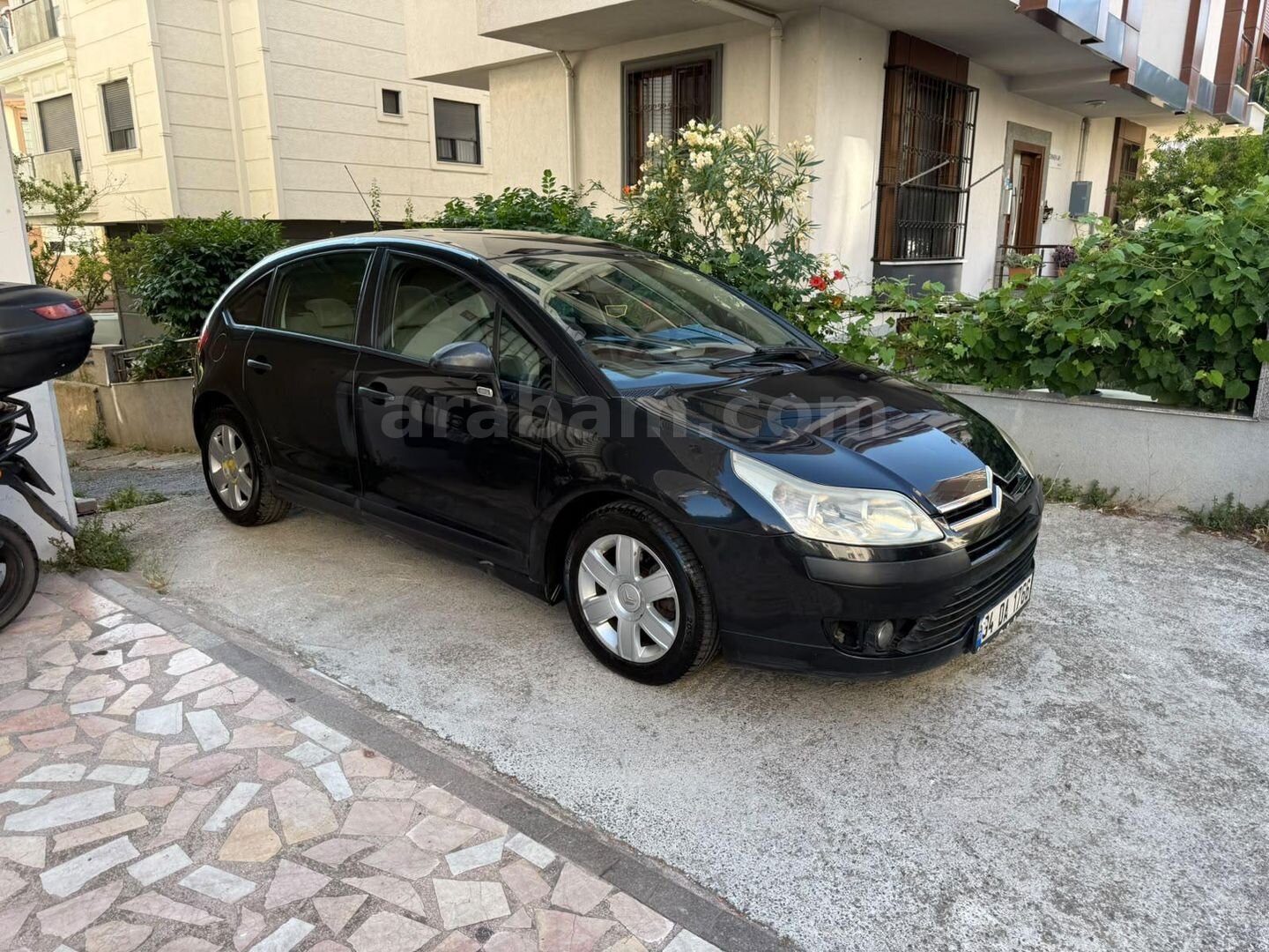 Sahibinden Citroen C4 1.6 HDi SX 2006 Model İstanbul 219.830 km Siyah 1