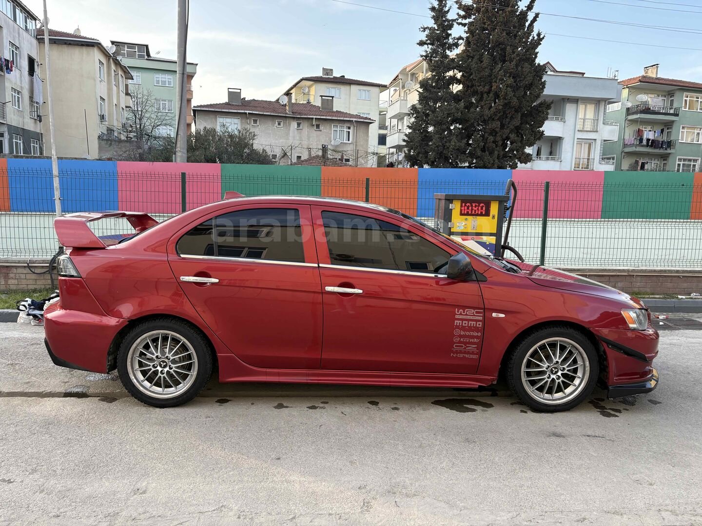 Sahibinden Mitsubishi Lancer 1.5 Inform 2009 Model İstanbul 237.000 km Kırmızı 2