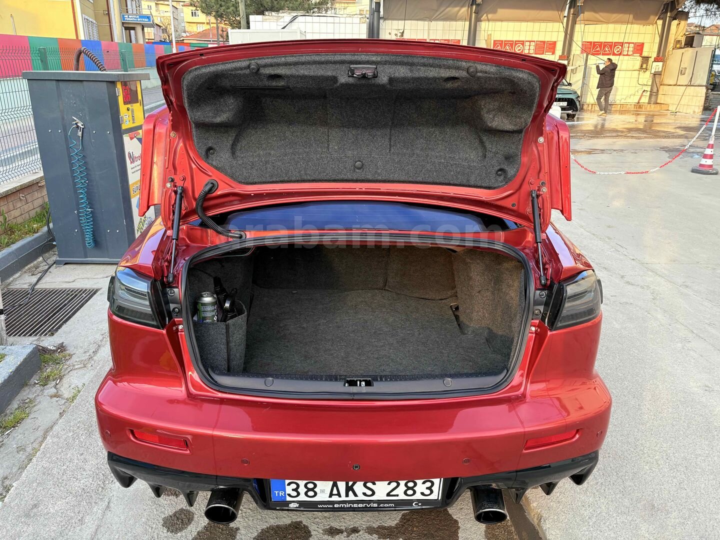 Sahibinden Mitsubishi Lancer 1.5 Inform 2009 Model İstanbul 237.000 km Kırmızı 4