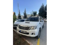 Sahibinden Toyota Hilux 2.5 D-4D 4x4 Adventure 2012 Model 