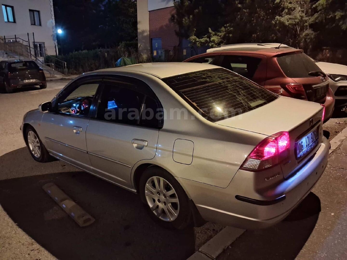 Sahibinden Honda Civic 1.6i VTEC ES 2004 Model Ankara 304.000 km Gri (metalik) 6