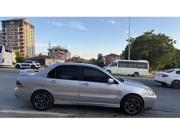 Sahibinden Mitsubishi Lancer 1.6 Invite  