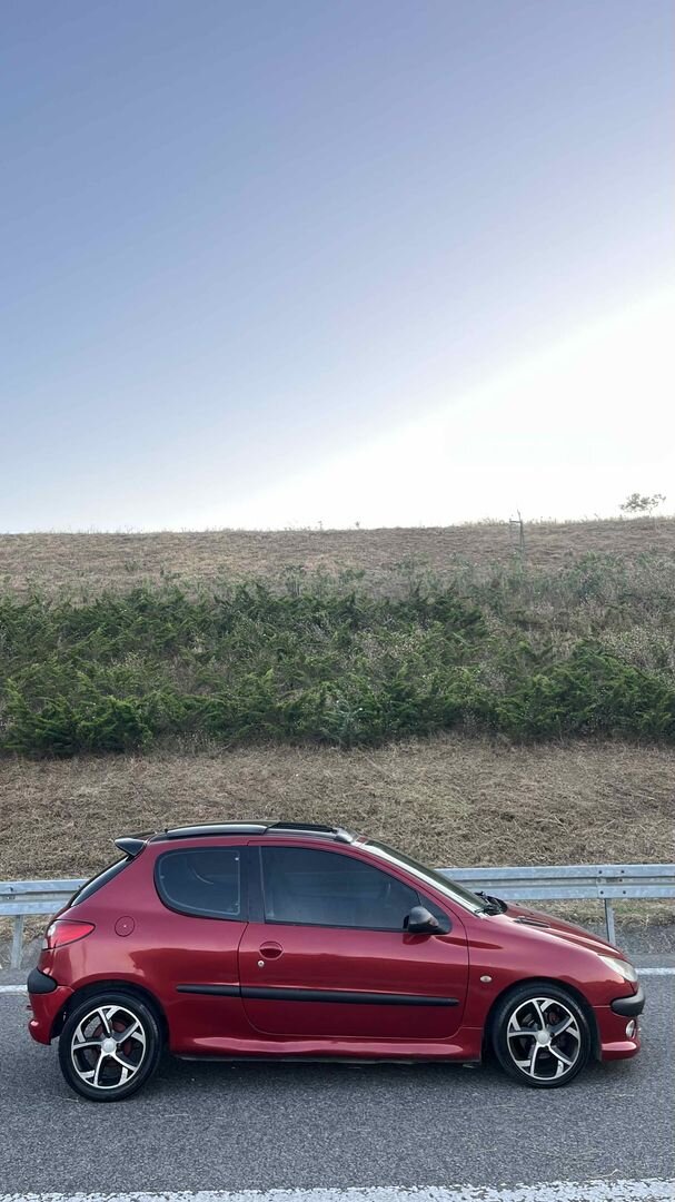 Sahibinden Peugeot 206 1.6 XS 1999 Model Kocaeli 262.000 km Kırmızı 2