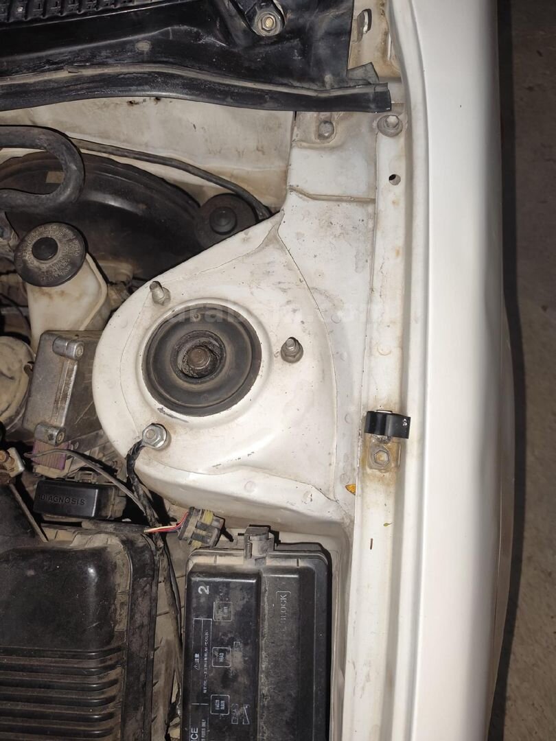 Sahibinden Toyota Corolla 1.6 XEi Special 1998 Model Adana 341.000 km Beyaz 5