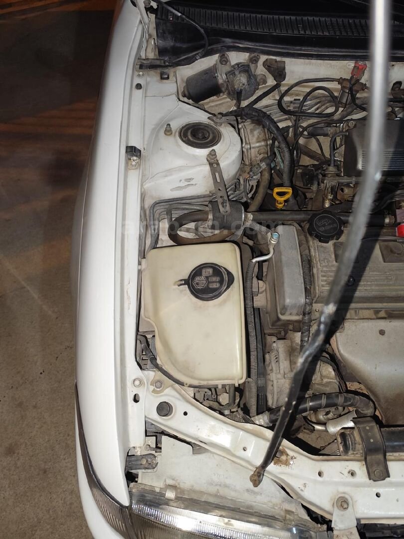 Sahibinden Toyota Corolla 1.6 XEi Special 1998 Model Adana 341.000 km Beyaz 3