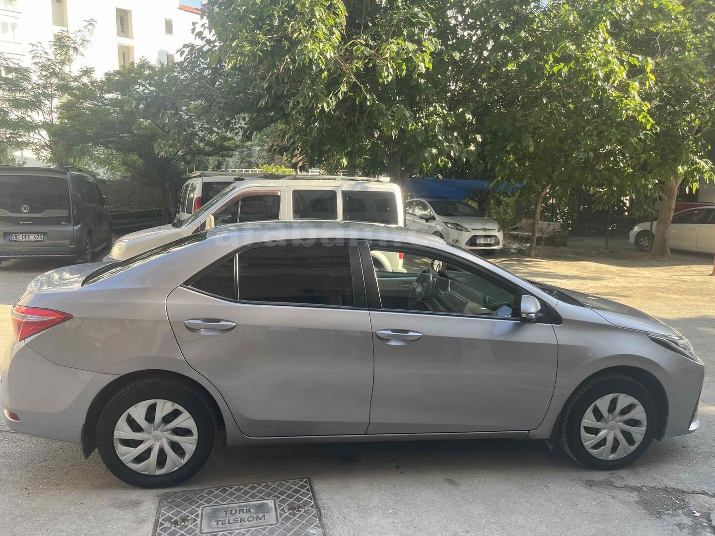 Sahibinden Toyota Corolla 1.33 Life 2017 Model Ankara 57.000 km Gri 4