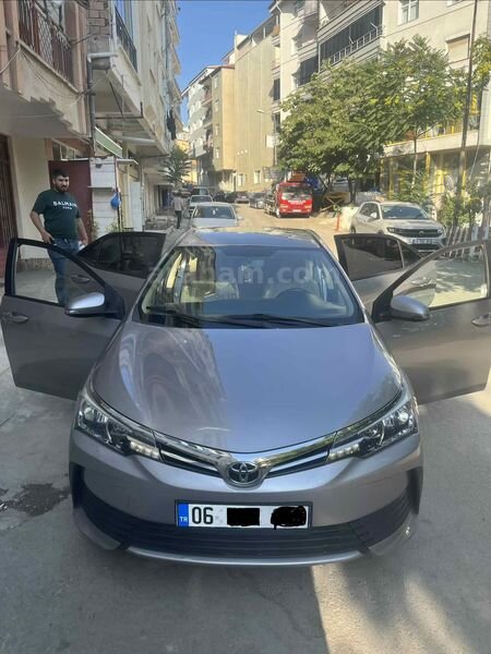 Sahibinden Toyota Corolla 1.33 Life 2017 Model Ankara 57.000 km Gri