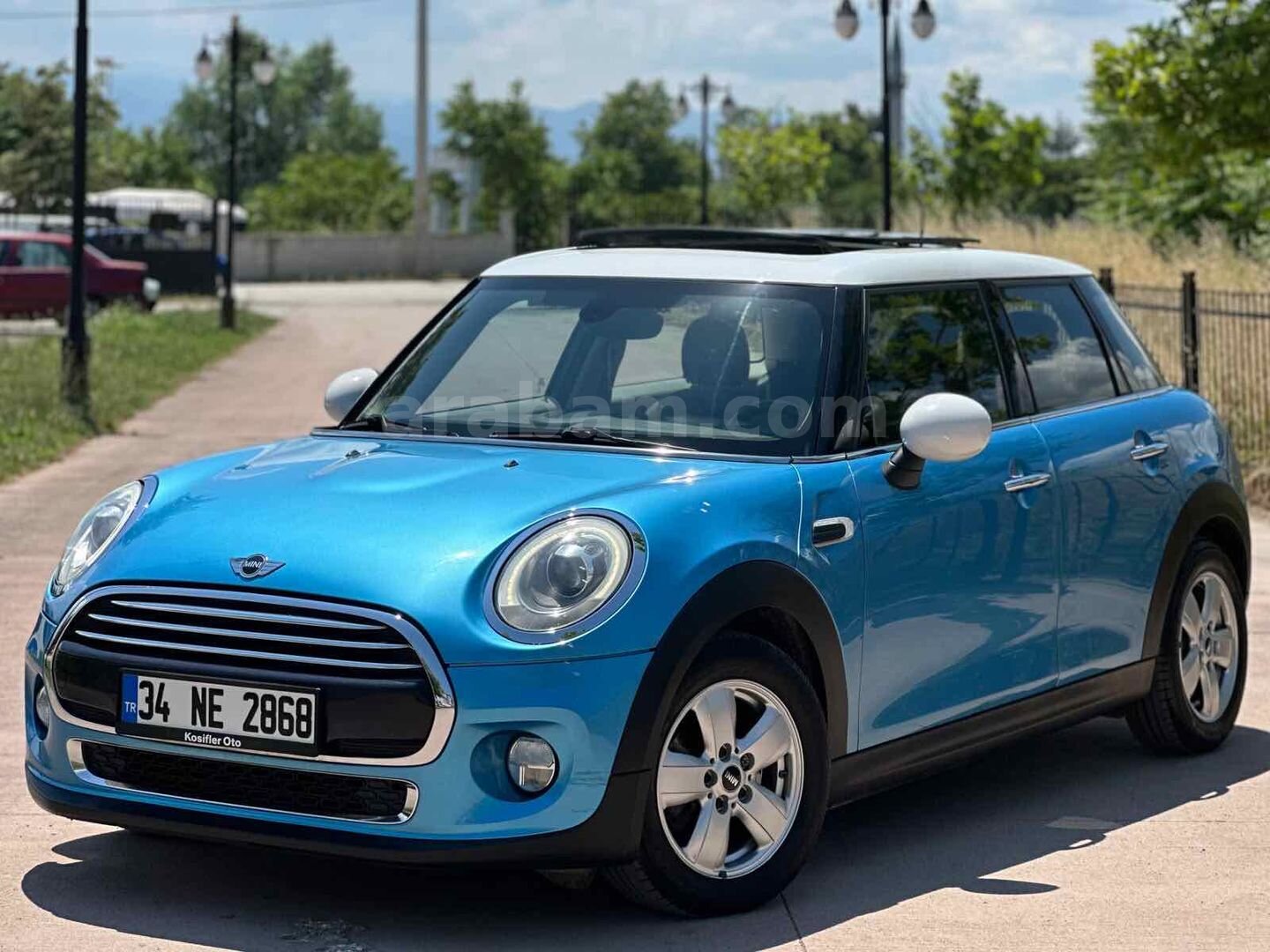Sahibinden Mini Cooper 1.5 Chili 2015 Model İstanbul 117.500 km Mavi (metalik) 1