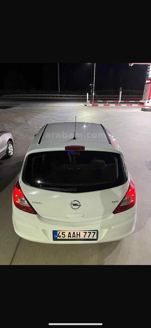 Sahibinden Opel Corsa 1.3 CDTI Essentia 2014 Model Manisa 210.000 km Beyaz 3