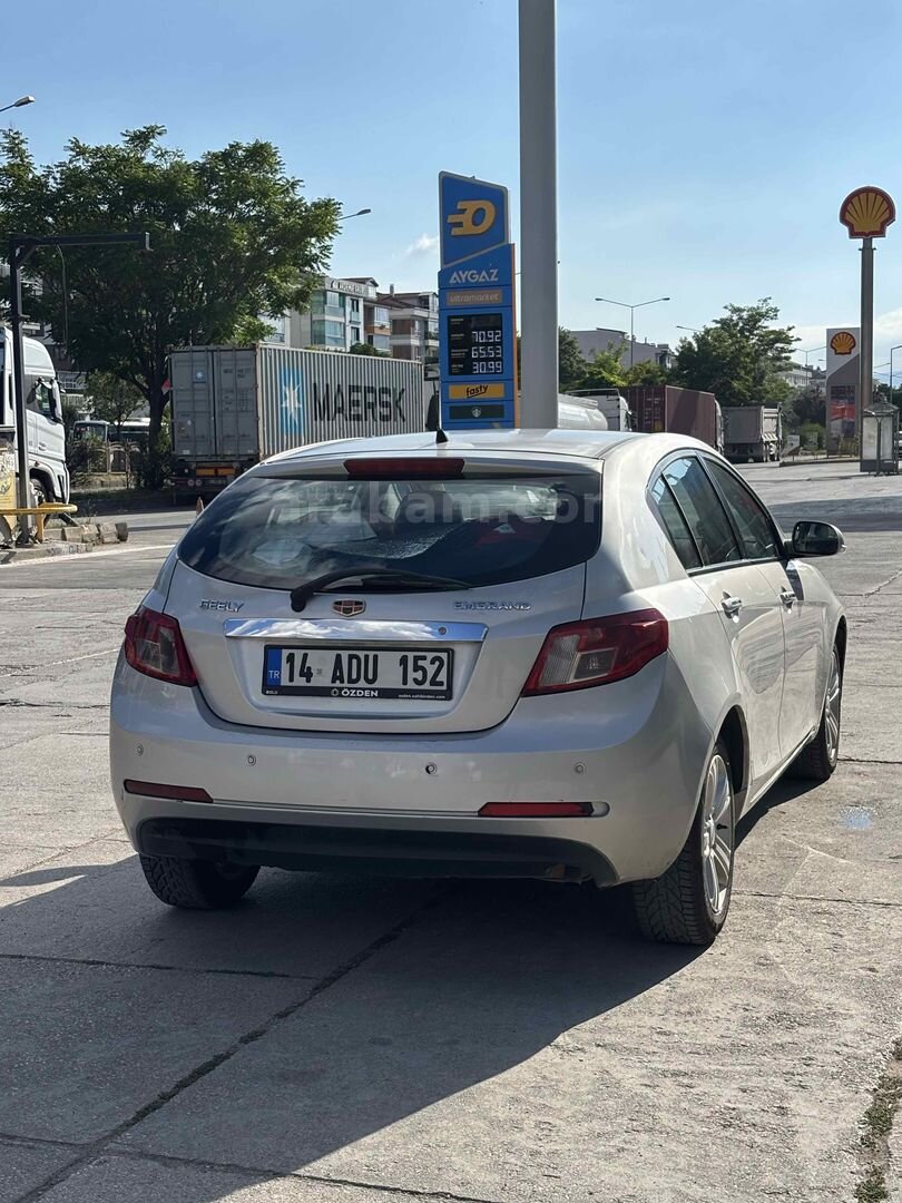 Sahibinden Geely Emgrand 1.5 GSL Premium SR 2012 Model Bolu 202.000 km Gri 7