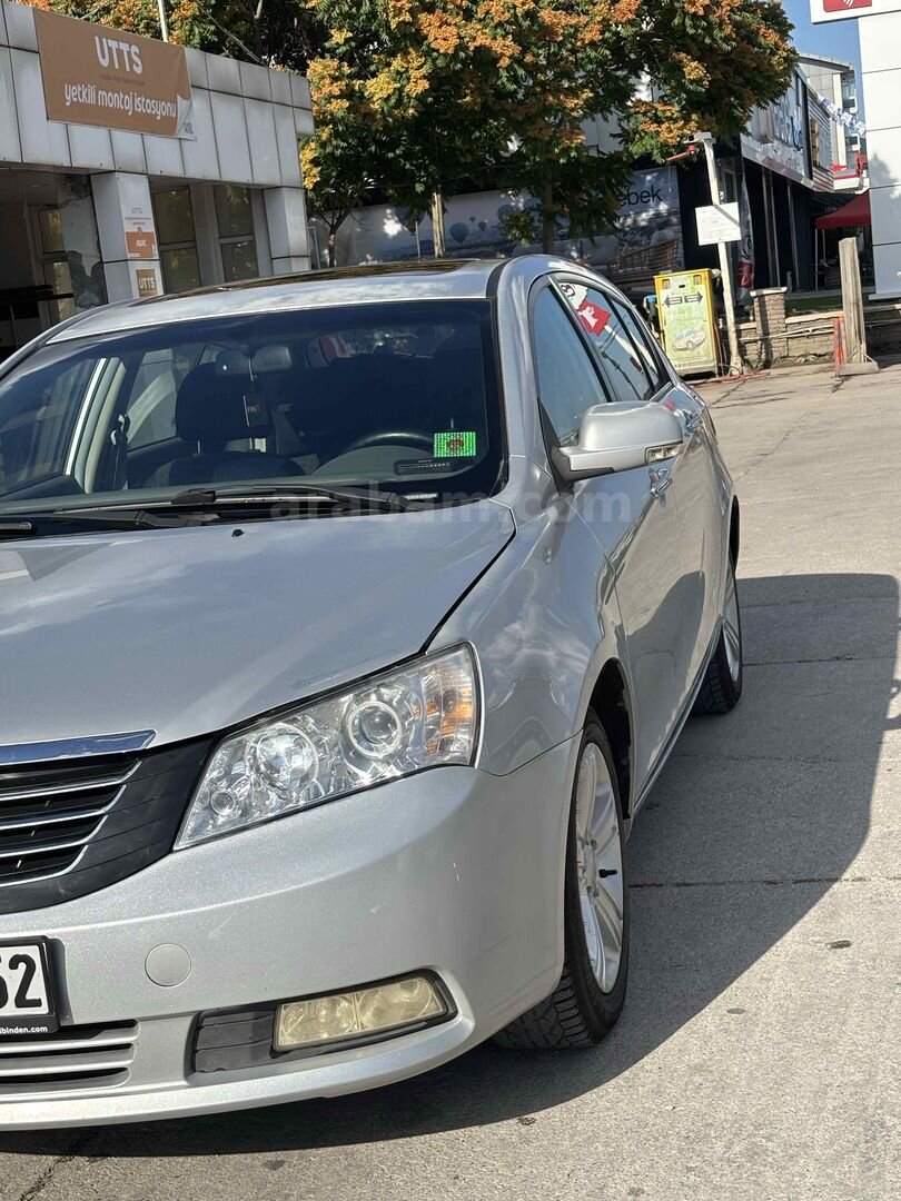 Sahibinden Geely Emgrand 1.5 GSL Premium SR 2012 Model Bolu 202.000 km Gri 4