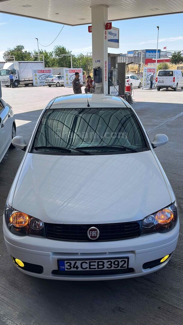 Sahibinden Fiat Albea Sole 1.3 Multijet Premio 2011 Model Tekirdağ 280.000 km Beyaz 7