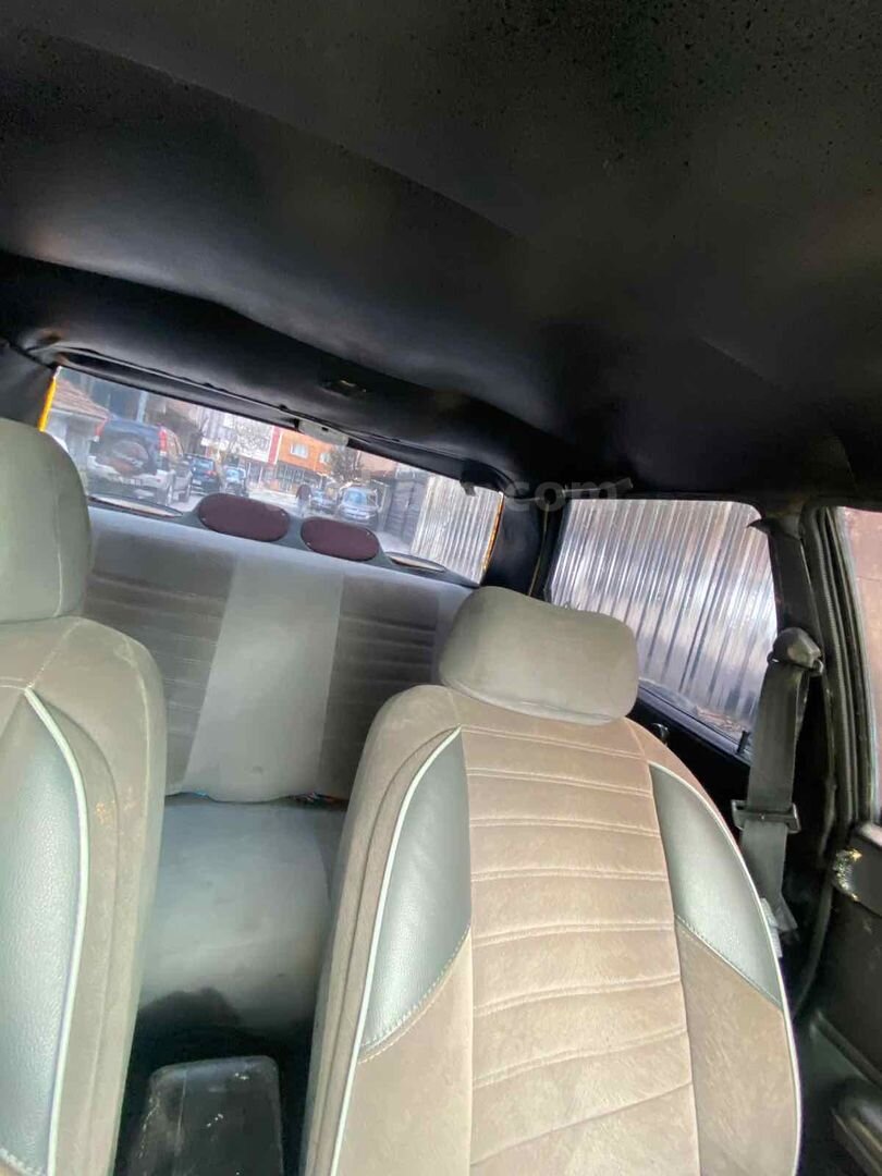 Sahibinden Ford Taunus 2.0 GLS 1986 Model İstanbul 300.000 km Mavi 7